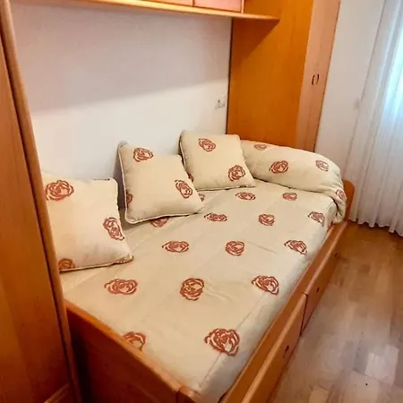 Apartman Primera Linea Con Vistas Al Mar, Piscina Y Parking