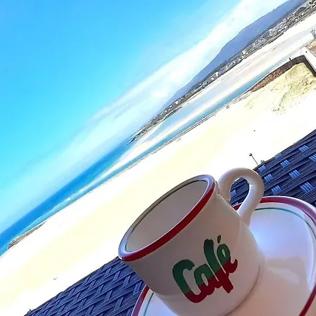 Vistas Al Mar Con Piscina Y Terraza 아파트